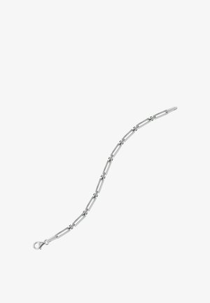 Bracelet en métal argenté avec des maillons rectangulaires allongés et des accents texturés, fermé par un fermoir mousqueton.