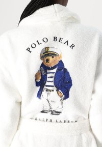 Župan - white cloud