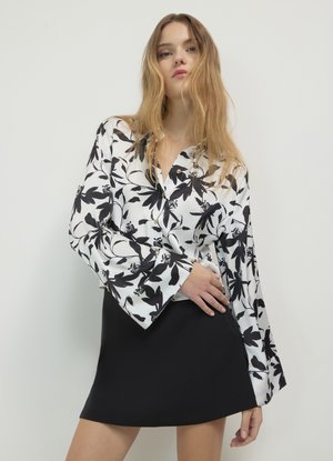 Calliope KIMONO SIMIL FANTASIA - Hemdbluse - var bianco lana