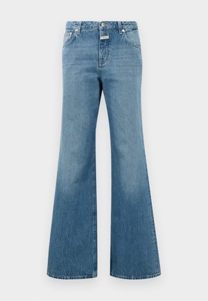 Lyseblå denim flared jeans med midjehøyde, som har frontlommer, en enkel knappestenging og subtile slitasjedetaljer.