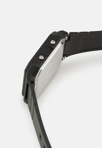 Casio DIGITAL UNISEX - Digital watch - back