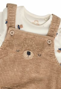 Thumbnail Image 7
