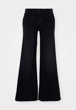 Jean noir évasé en denim, avec une taille haute, une fermeture à bouton et des jambes larges avec un bord net à l'ourlet.