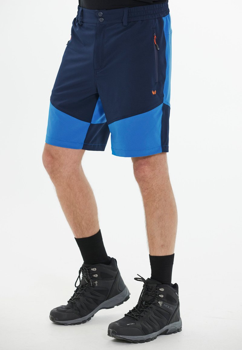 Whistler AVIAN ACTIV STRETCH - Friluftsshorts - skydiver