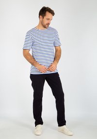 Armor lux DOËLAN MARINIÈRE - T-shirt print - blanc/etoile