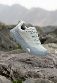 Unselected, glacier gray/frost grey