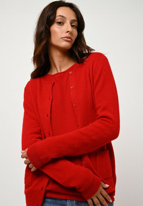 Strickjacke - rouge
