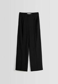 Svarta vida byxor med hög midja, veckad front och slät yta. Har ett enkel midjeband och ingen synlig hårdvara.