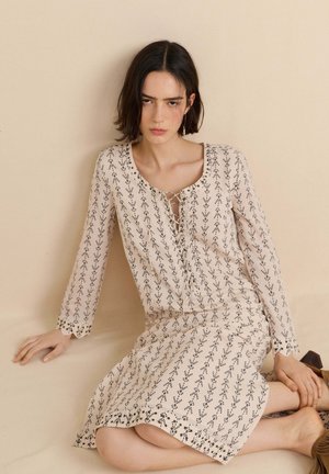 Pepe Jeans, W11 FABIA DRESS - Vestido informal - lace beige