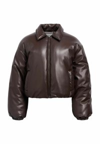 Braune Kunstleder-Cpote-Jacke mit einem Reißverschluss vorne, spitzem Kragen und gerafften Ärmelbündchen. Glatte Textur, gepolstertes Design und seitliche Taschen.