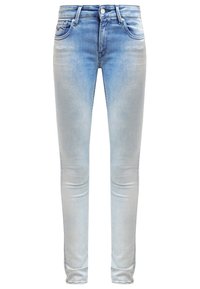 Jeans skinny de color azul claro hechos de denim, con un lavado desgastado, diseño de cinco bolsillos, presillas para cinturón y cierre de botón.
