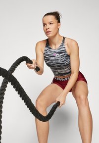 Under Armour - Top