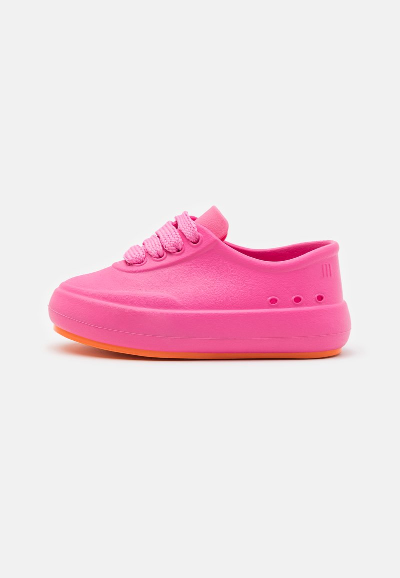 Mini Melissa FREE HUG UNISEX Lauflernschuh pink Zalando.at