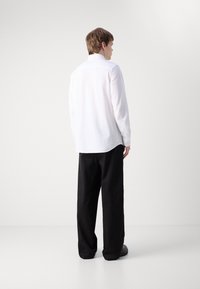 Calvin Klein SHIRT - Camicia - bright white