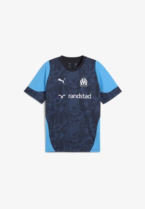 Mørkeblå kortærmet fodboldtrøje med lysblå detaljer, der har et struktureret mønster, Puma-logo og Marseille-cremen på fronten.