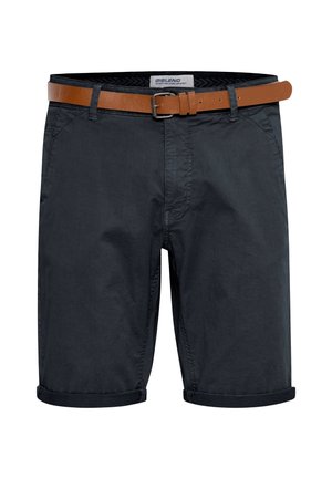 Short foncé gris anthracite avec les revers retroussés et une ceinture en cuir marron à boucle métallique, sur fond blanc.