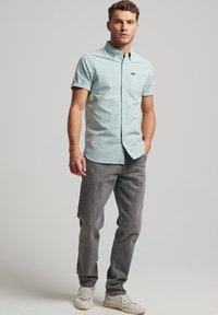 Superdry & Co OXFORD SHORT SLEEVE - Camisa - sage green