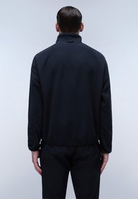 Thumbnail Image 3