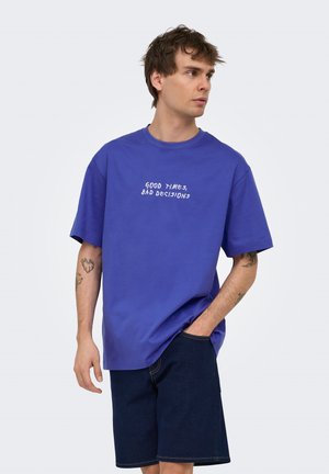 Only & Sons, ONSAARON LIFE TEE - Nyomott mintás póló - dazzling blue