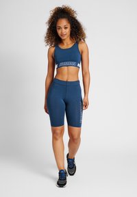 Hummel MAJA 2-PACK SPORTS - Sport-BH med medium stöd - black insigina blue