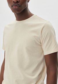 Matinique JERMALINK - Tricou basic - fog