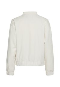 Hvid langærmet sweater med elastiske manchetter og kant, vist bagfra på en hvid baggrund.