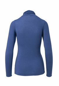 Maglietta a maniche lunghe di colore blu scuro, realizzata in morbido tessuto jersey. Presenta un collo drappeggiato e una silhouette aderente con una texture liscia.
