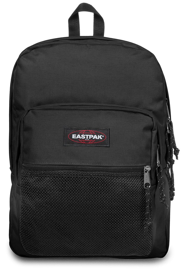 Sac à dos Eastpak noir en tissu durable, avec une poche en mesh à l'avant, des zips fluides et une poignée de transport en haut. Design simple, forme pratique.