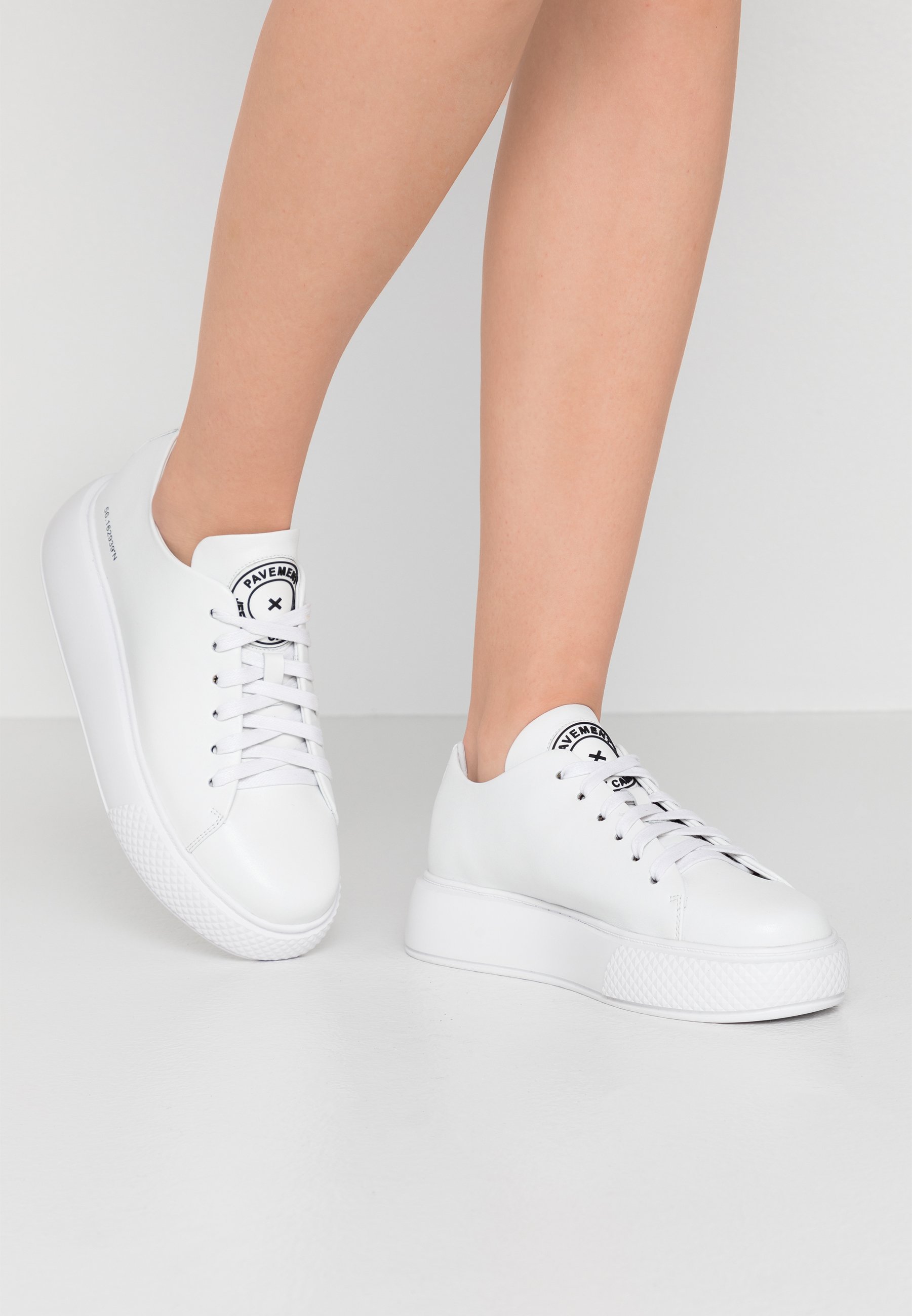 ENTOURAGE PAVEMENT X JEFFREY CAMPBELL Sneakers white ENTOURAGE PAVEMENT X JEFFREY CAMPBELL Sneakers white