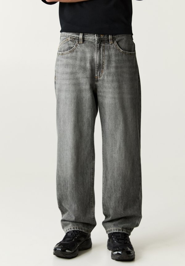 LOOSE - Jeans Relaxed Fit