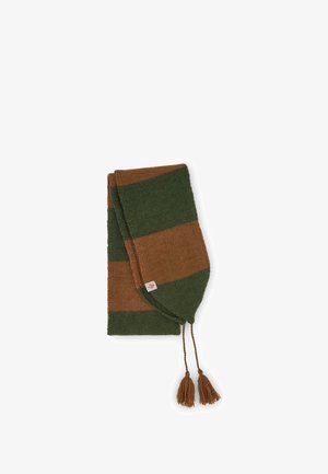 Bufanda de punto con franjas alternas de color verde oscuro y marrón, con borlas en los extremos y una pequeña etiqueta con el logo en un lado.