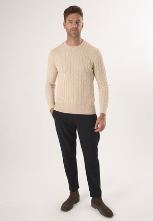 CABLE CREW NECK  - Strickpullover - beige