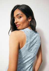 Next SPARKLE  - Toppi - light blue