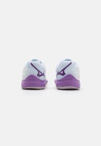 Mizuno LIGHTNING STAR Z7 UNISEX biały