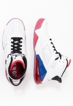 Jordan Mars 270 Sneaker High White Black University Red Rush Blue Weiss Zalando De