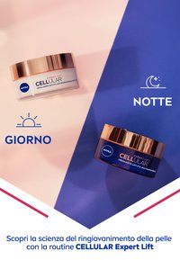 Due barattoli di crema NIVEA posizionati su uno sfondo rosa e blu. La crema da giorno è chiara con un accento dorato; la crema da notte è blu scuro con un coperchio dorato.