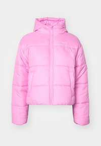 Zimní bunda - beyond pink/white