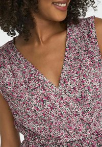 ONLY WICKELEFFEKT SCHÖSSCHEN - Blusa - festival fuchsia
