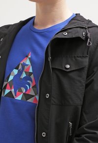 YOURTURN Kevyt takki - black