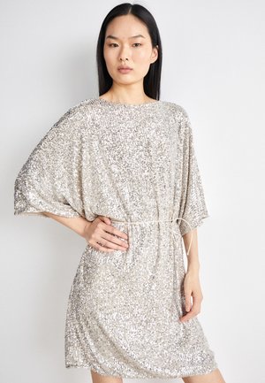 HANNAH DRESS - Kokteilikleit/peokleit - cream silver