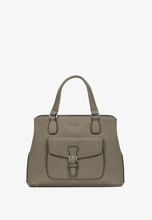 Sac à main en cuir gris avec une forme structurée, deux poignées supérieures, une poche avant avec détail de boucle et des accents de couture contrastés.