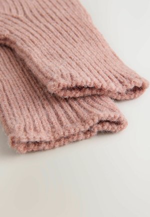 Ribbade stickade vantar i mjuk rosa ull. Rullade muddar med en texturerad yta, som har fluffiga fibrer för extra värme och komfort.