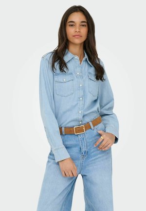 ONLCHARLIZE NOOS - Skjortebluser - light blue denim