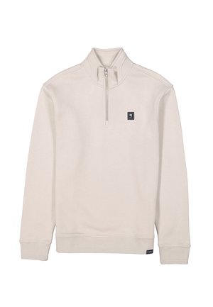 Cremefarbener Pullover aus weichem Stoff; mit einem Halbzip-Kragen, gerippten Bündchen und einem kleinen Logo-Patch auf der Brust.