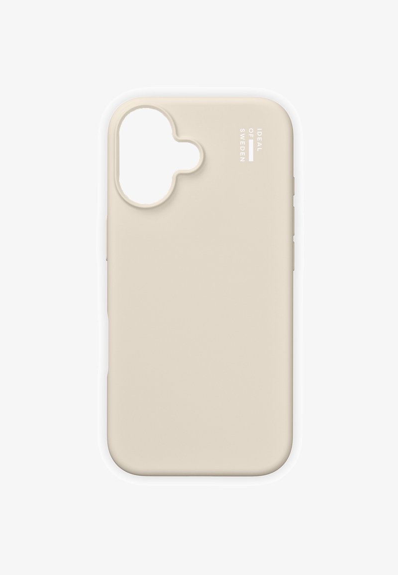 Beige mykt silikontelefoncover med stor kameraluke, knapper på siden og teksten "IDEAL OF SWEDEN" nær øvre høyre hjørne.