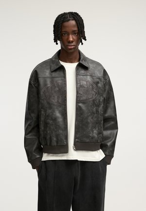 PULL&BEAR EMBROIDERED - Kunstlederjacke - black