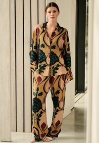 Next WIDE LEG TALL  - Auduma bikses - brown