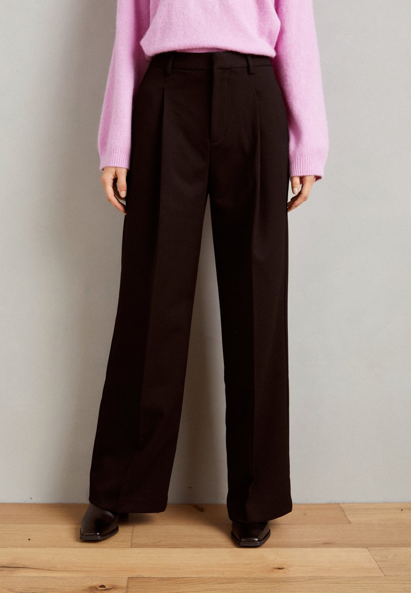 Scotch & Soda PLEATED HIGH RISE WIDE LEG PANT Stoffhose evening