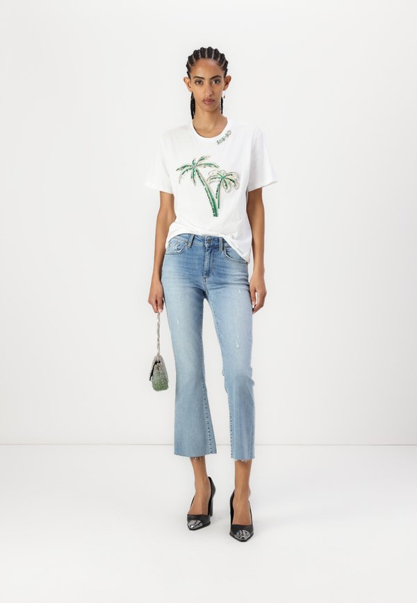 AUTHENTIC FLY - Bootcut jeans4