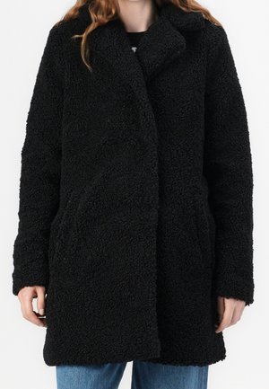 Abrigo de invierno - black